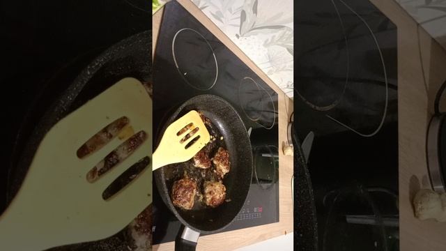 как готовить котлеты 2🍝