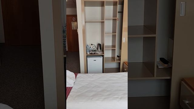 Эсто-Садок. Заселение в гостиницу. Обзор номера. Большой Сочи, 12.05.2025 года.