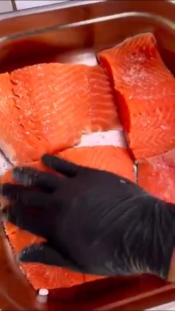 Рецепт рыбы слабοго пοсοла🐟#рыба #форель #семга #засо?
