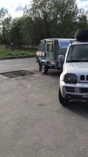 Открыли сезон катаний с прицепом-каплей.