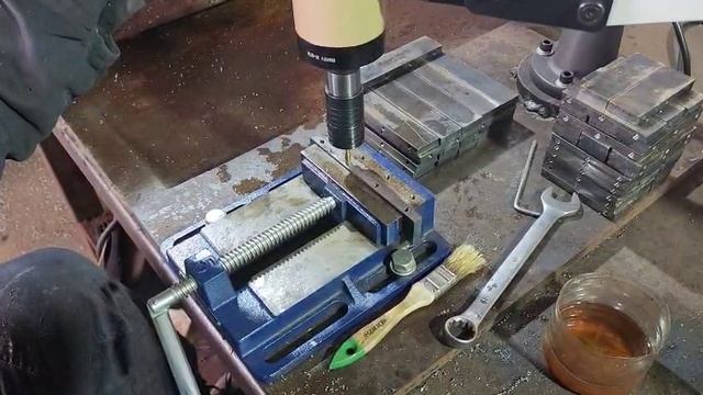 Нарезание резьбы в заготовках для Гриндера сапфир