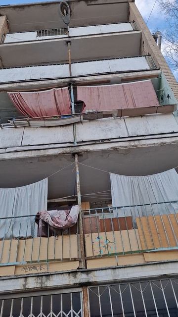 Жуткий балкон