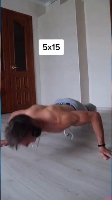 Упражнения на грудь дома🔥