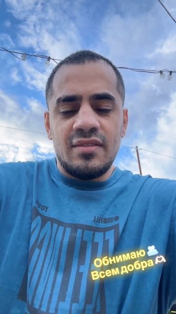 🗣️Костюм из Дубая впервые вышел на связь после отсидки.