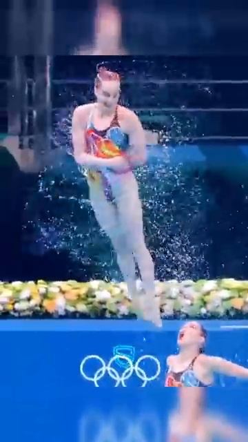 Crazy Women's Artistic Swimming 😱😱