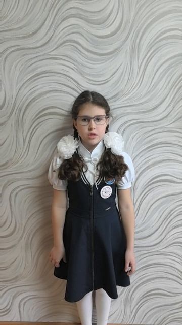 Хлюстова Юлия 1 "Г" класс - "Цена Победы", автор: Рашид Кутдусов