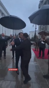 Если бы Эмануэль Макрон был Гариком Харламовым