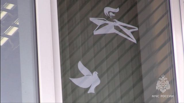 Главное управление МЧС России по Томской области присоединилось  к  акции «Окна Победы»