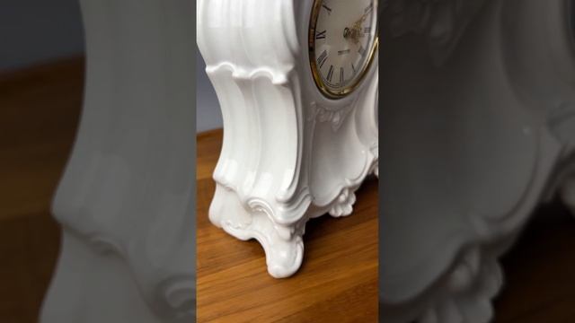 Винтажные фарфоровые настольные каминные часы Tirschenreut