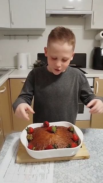 в 8 лет, шоколадный торт! 
Тимофей Загвоздин