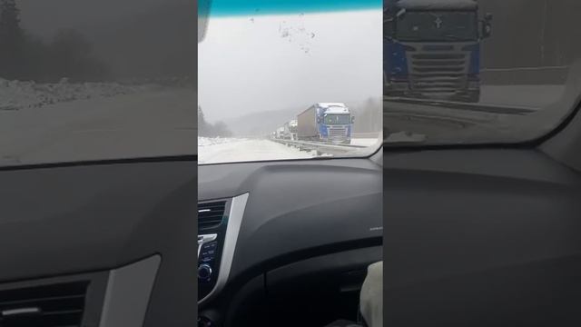 Воспоминание. Километровая пробка в М5. Зимняя сказка