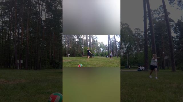 гуляем всюду и везде)