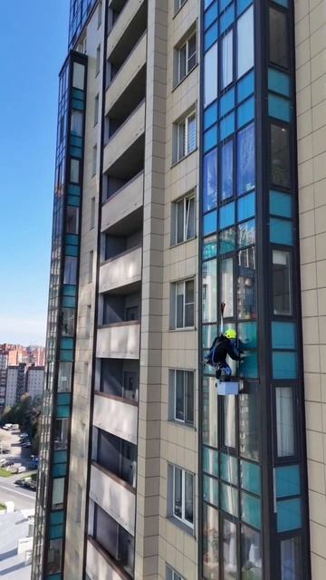 мы промышленные альпинисты моем окна всё по классике