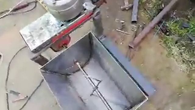 Первый пуск тестомес, скоро испытание...