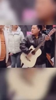 Заставили играть после того как ударил палец