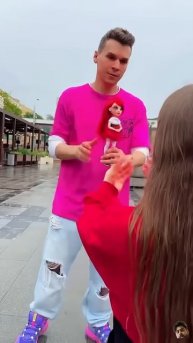 Do you like to give or receive gifts?🎁 #tiktok