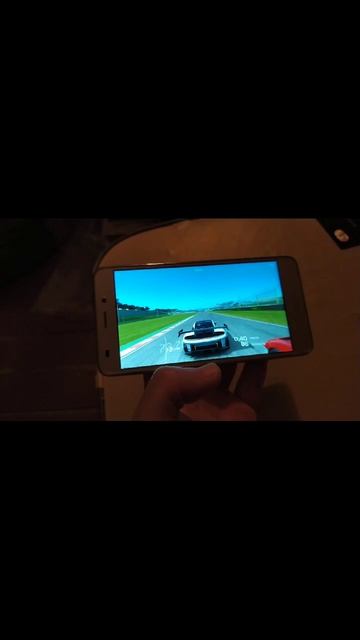 Honor 5C Гонки Real Racing 3