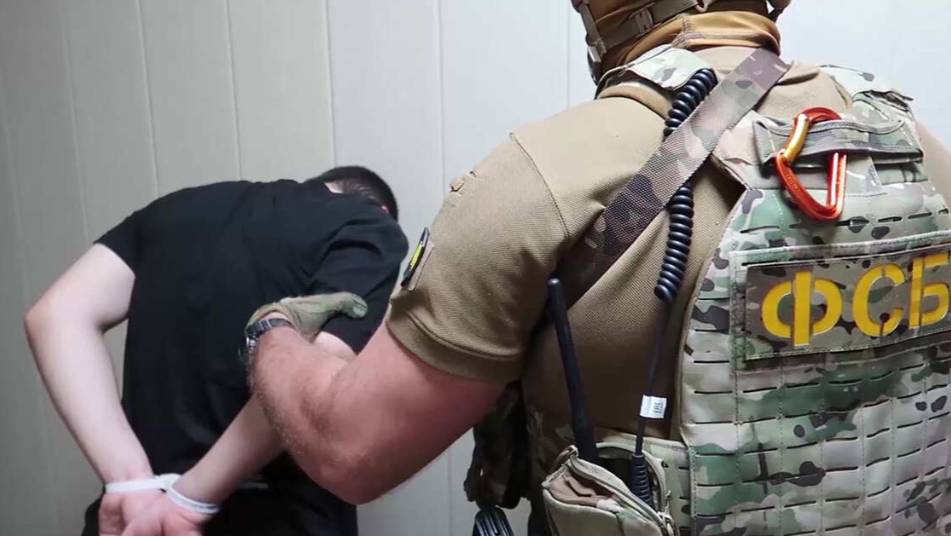 В Кузбассе задержали подростка за подготовку теракта