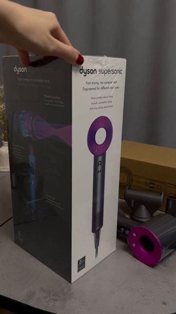 Фен Dyson Supersonic HD 08