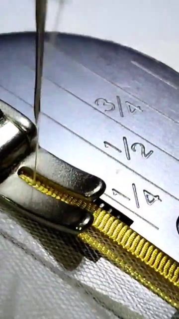 Танцы швейной машинки! #игла #швея #шитье #швейная маши?