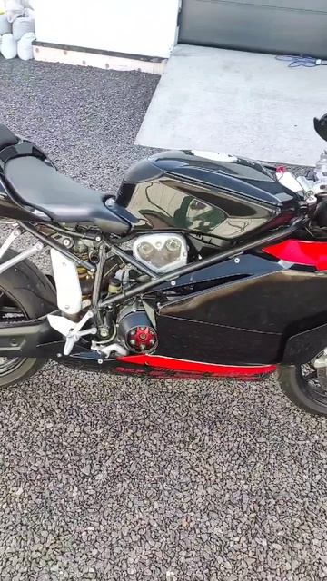 В продаже мотоцикл Ducati 999 BIPOSTO