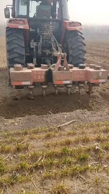 Earth Digging Through Tractor Technology： A Journey of Discovery😎 #shorts #ytshorts #tractor #trend
