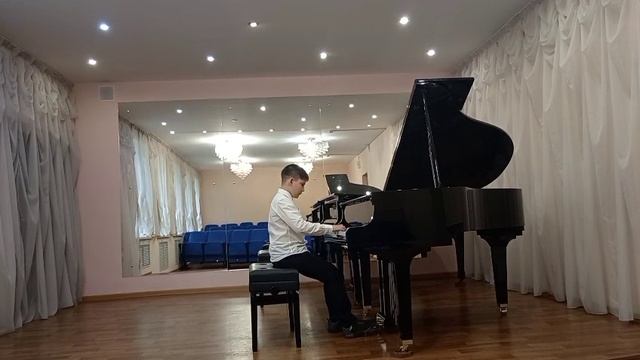 Жилкин Даниил. ЦДШИ, Кемерово.  Ф. Мендельсон. "Песня без слов", Ф. Бургмюллер "Марш"