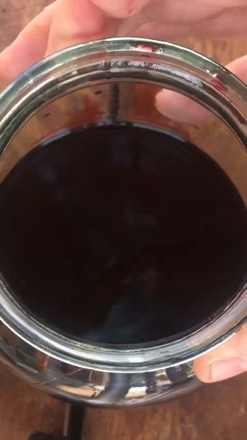 Настойкаиз черной смородины
