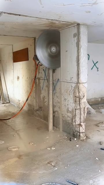 From Solid to Sliced： Witness the Power of Precision Wall Cutting#wallcutting#satisfying#shorts