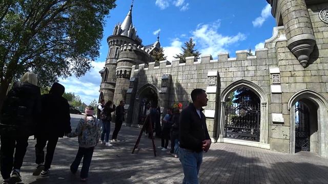 Поездка в замок Гарибальди