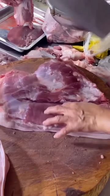 Easy way to cut meat #shorts