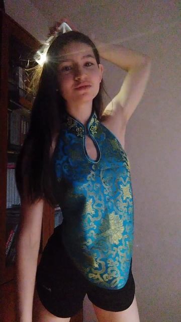 Крутой переход в видео! #топ #юмор #cat #dance #art #бесконечно