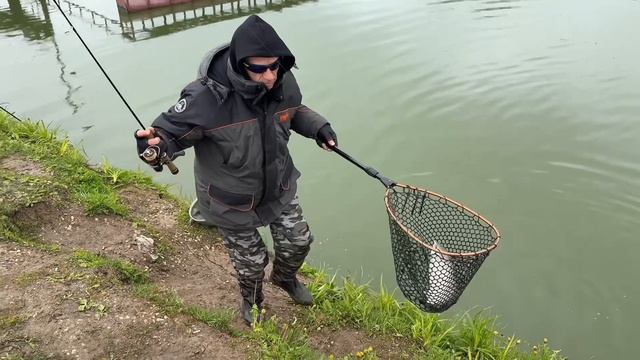 Онлайн с водоема