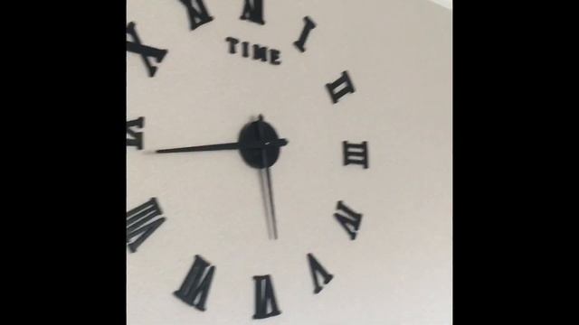 3д часы компании "Day clock"