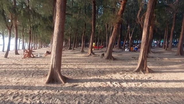 Пляж Танцующая девушка.Паттайя.Таиланд