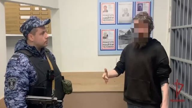‼️Пьяный мужчина напал на девушку-фельдшера на Щербаковской улице‼️