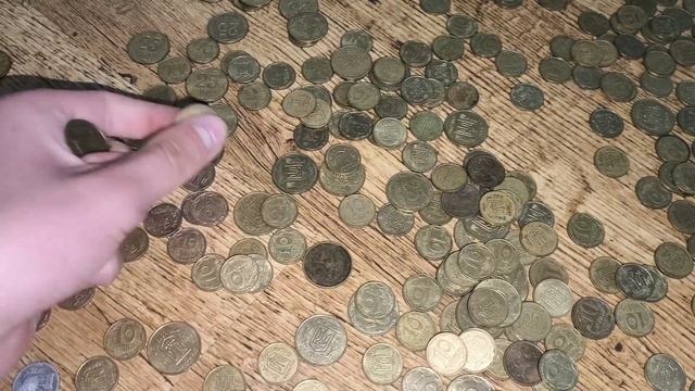 Сколько можно ЗАРАБОТАТЬ перебирая старые монеты Укр?