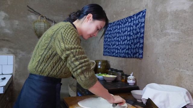 Донг Хуан готовит Цайхоцзи - Курица на дровах