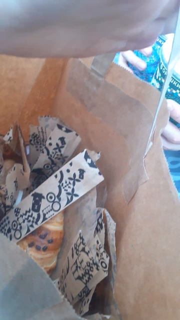 Зашли в Шишки Орешки