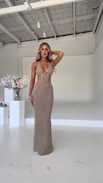 FASHION DRESS✨ The ARABELLA Maxi Dress🥀 #youtubeshorts #fashionbrand #fashion #shorts #fashionstyle