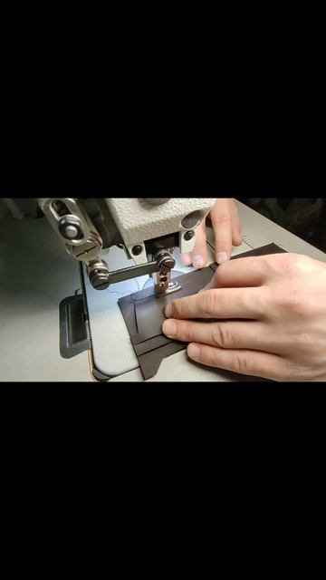 Виготовлення гаманця на машинці Typical 0303 #shorts