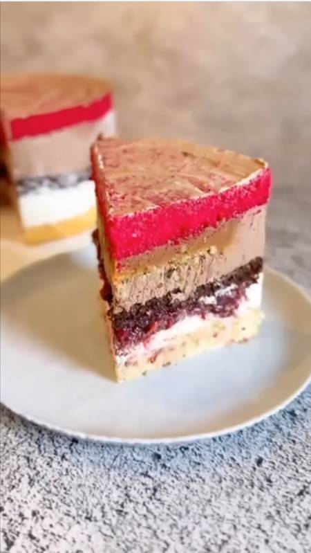 РЕЦЕПТ ТОРТА «ТРИО» РЕЦЕПТ ТОРТА «ТРИО» Вкусный, сочный, нежный🤤