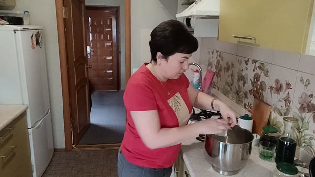 ЗАМЕШИВАЮ ТЕСТО НА ХЛЕБ🍞. МОЙ ТЕСТОМЕС👌Я ДОВОЛЬНА.