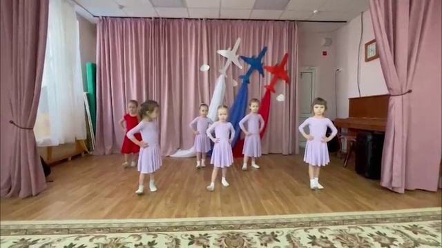 Танцы Юля