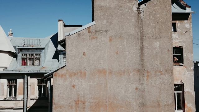 4777946-uhd_4096_2160_24fps