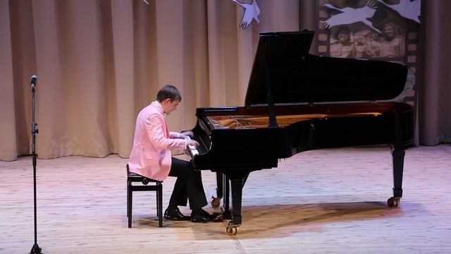 ДШИ №1 - Владислав Чепинога - А. Зацепин. Фантазия