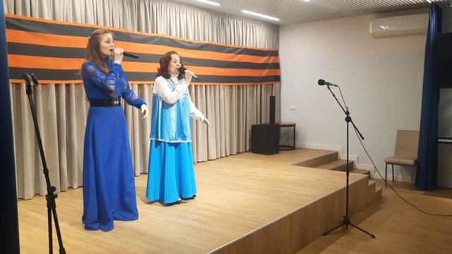 Вокальный дуэт ЛАД  "В Сибири не было войны" Алёна Молостова  и Александра  Молостова  89251925151