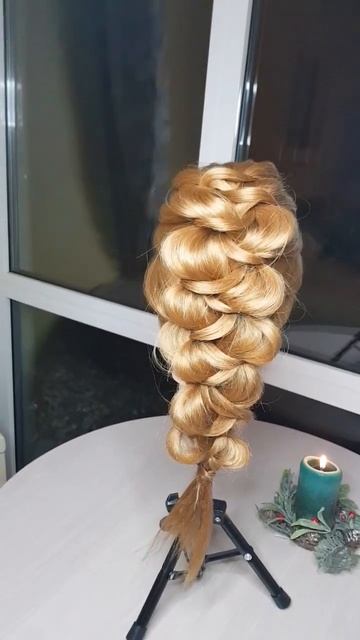 Beautiful braid hairstyle. Hairstyle for long hair. Красива прическа с плитка