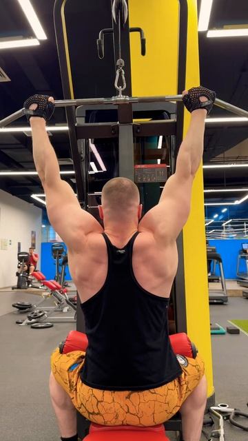 Тренировка спины 1, неделя до сушки…💪🏻 #натуральный?