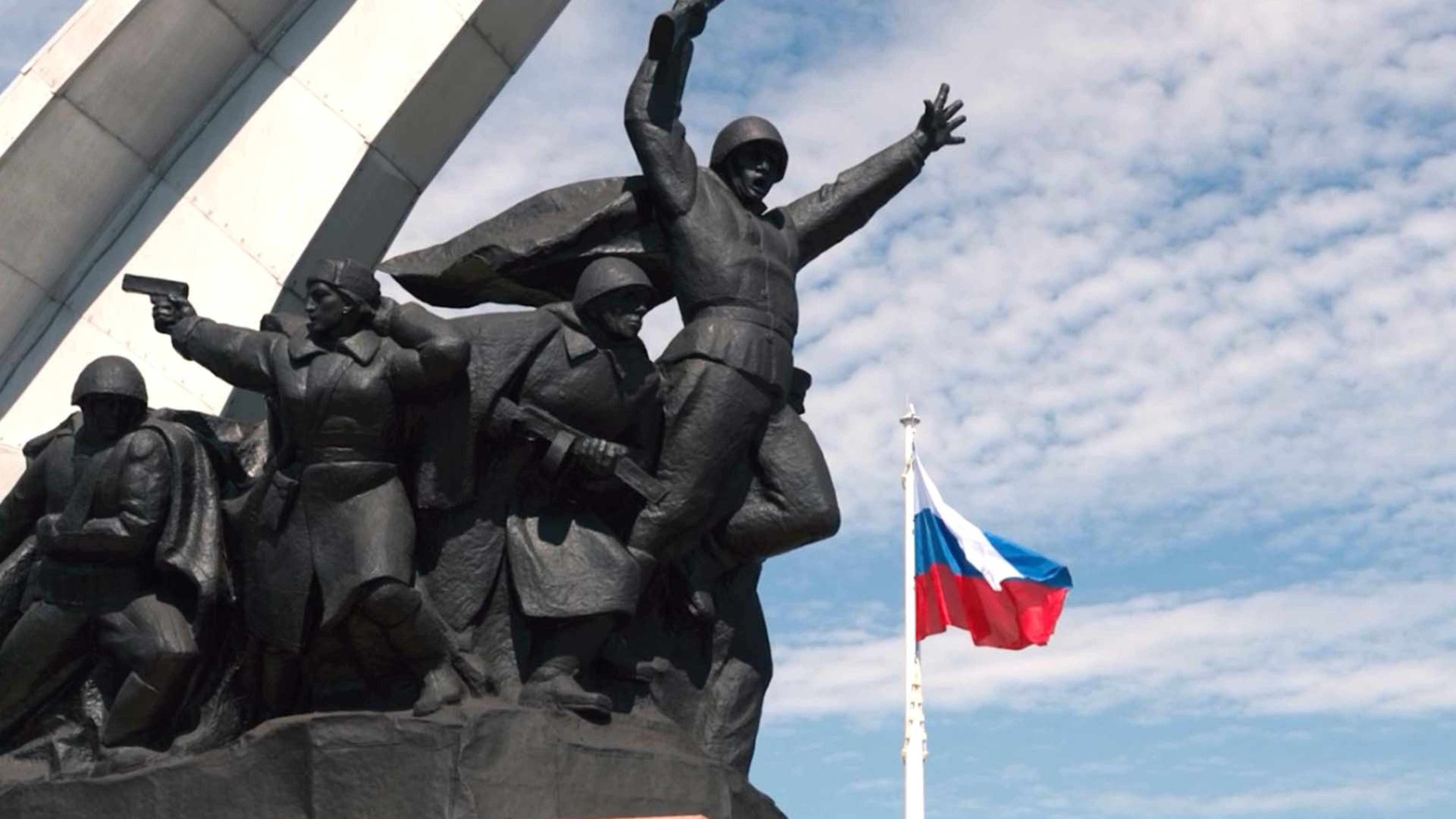 В Ростове-на-Дону отреставрирован монумент «Штурм» в Кумженской роще при поддержке Сбера